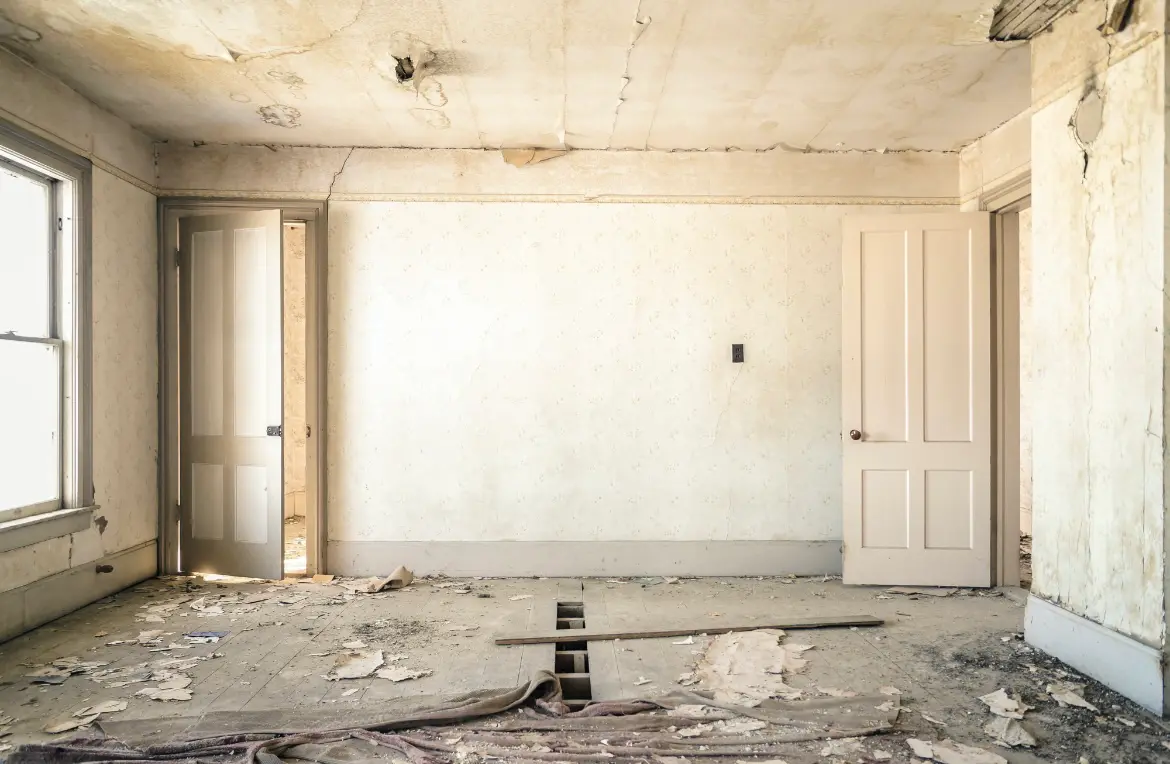 Waste disposal crew managing a cleanout project in Union City